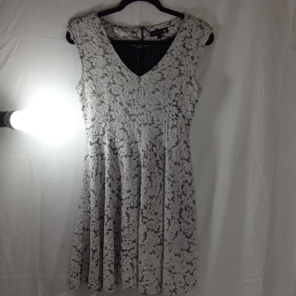 Cotton On Dresses & Skirts - Cotton On White Floral Lace dress Small